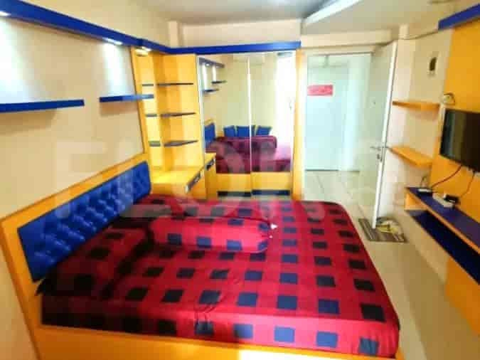 Furnished 1-Bedroom Apartment for Sale - APAed658, Middle Floor, Cipinang 2