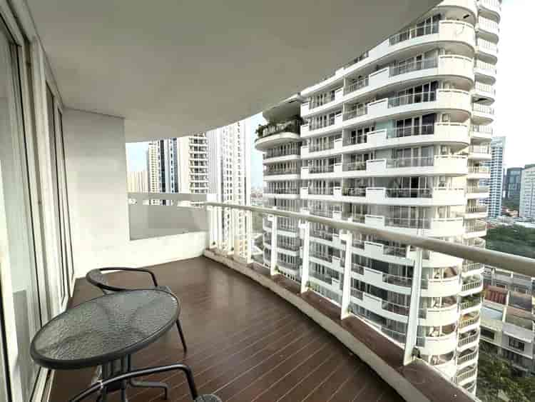 Luxury 3-Bedroom Apartment for Sale - APA6cc6e, Middle Floor, Royale Springhill Residence 11