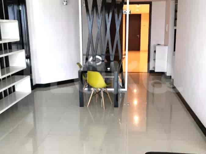 Apartemen 2BR Berperabot Dijual di St Moritz - APAb0f09, Lantai Menengah 2