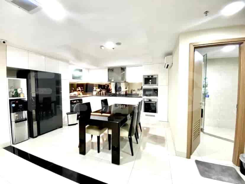 APAb22c8 37th Floor | 3BR Furnished Apartment Sale, Kemayoran 5