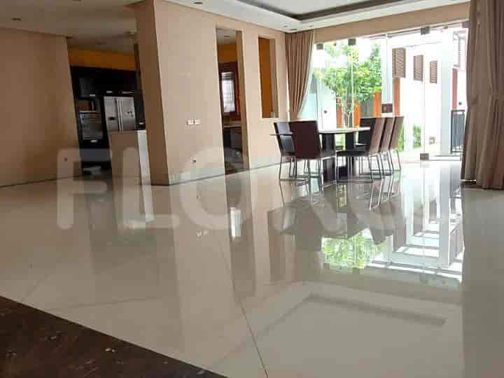 Disewakan Rumah 5 BR, Luas 850 m2 di Sekolah Duta Pondok Indah, Pondok Indah - RHA7d7 3