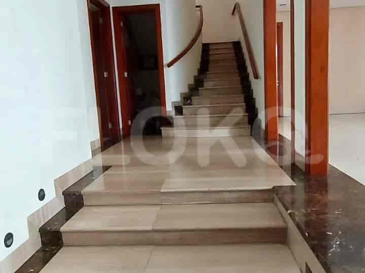 Disewakan Rumah 5 BR, Luas 850 m2 di Sekolah Duta Pondok Indah, Pondok Indah - RHA7d7 4