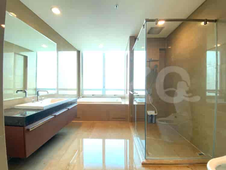 4 Bedroom on High Floor for Rent in The Pakubuwono Signature - fga27f 8