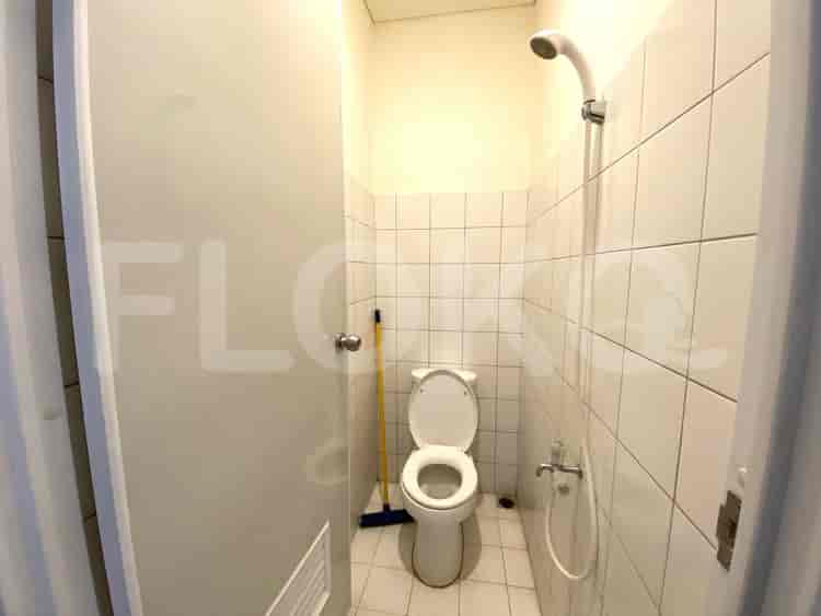 2 Bedroom on Middle Floor for Rent in Pakubuwono Spring Apartment - fgab13 9