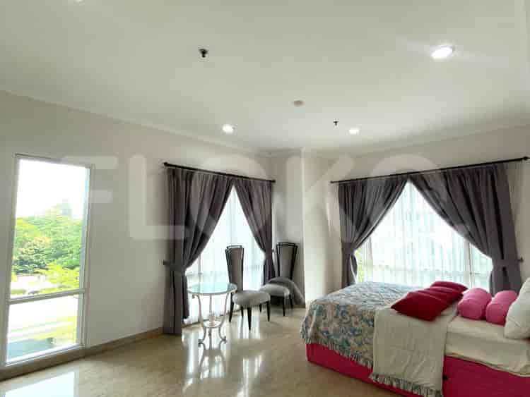 Tipe 4 Kamar Tidur di Lantai Rendah untuk disewakan di Senayan Residence - fsef34 3