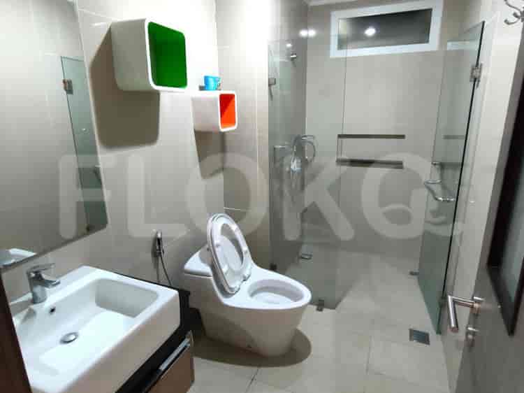 Tipe 3 Kamar Tidur di Lantai Tinggi untuk disewakan di ST Moritz Apartemen - fpu2e0 7