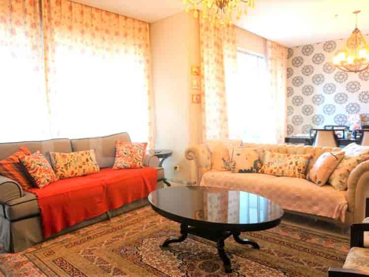 Tipe 3 Kamar Tidur di Lantai Menengah untuk disewakan di Nirvana Residence Apartemen - fke8fc 2