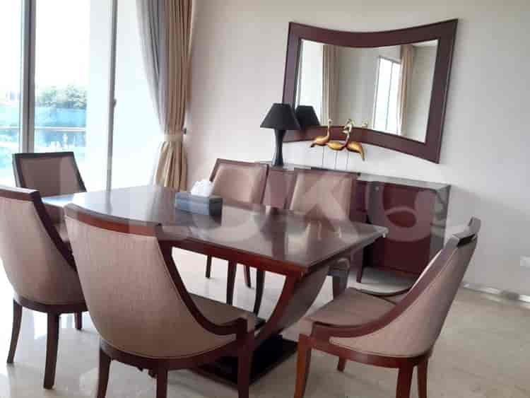 Tipe 3 Kamar Tidur di Lantai Menengah untuk disewakan di Nirvana Residence Apartemen - fke78f 2
