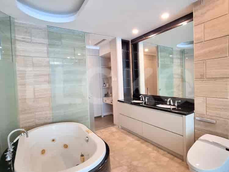 Tipe 3 Kamar Tidur di Lantai Tinggi untuk disewakan di Kempinski Grand Indonesia Apartemen - fmec40 4