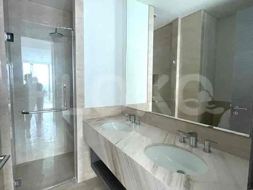 APAe0210 25th Floor | 2BR SemiFurnished Apartment for Sale, Kebon Jeruk 8