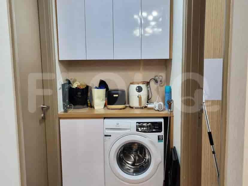 Well organized laundry area