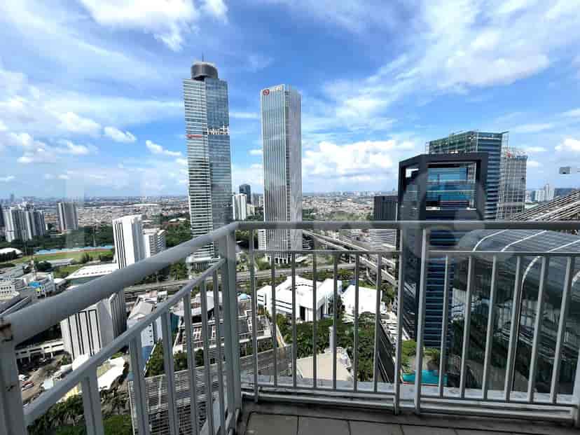 View from the balcony with skyscrapers.