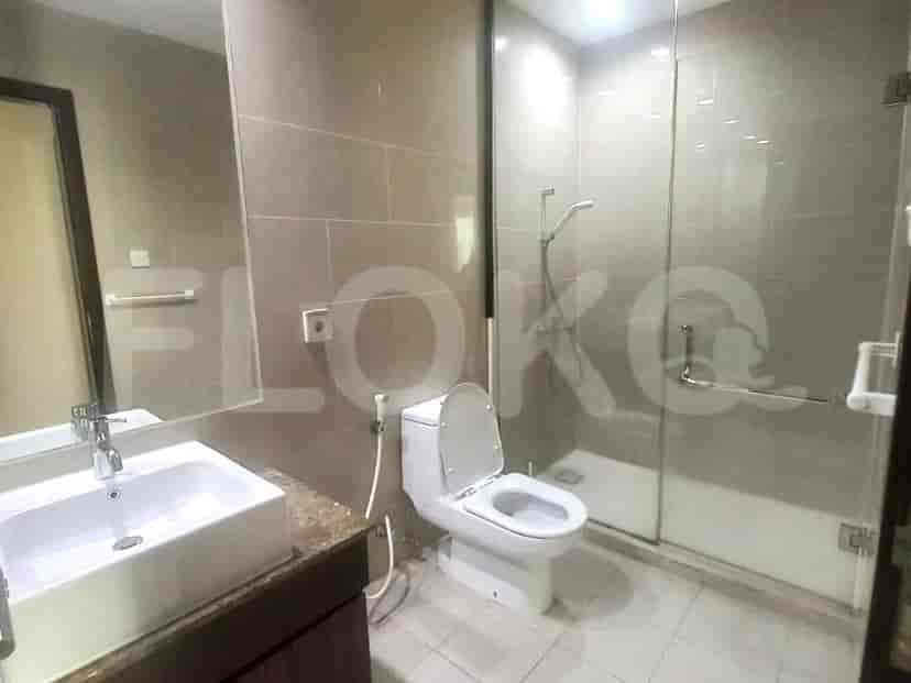 Another view of the modern bathroom.