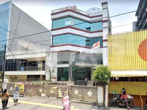 1000 sqm, shophouse for rent in Menteng, Menteng 1