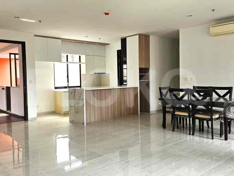 Tipe 2 Kamar Tidur di Lantai Tinggi untuk disewakan di Lloyd Apartment - fgac30 1