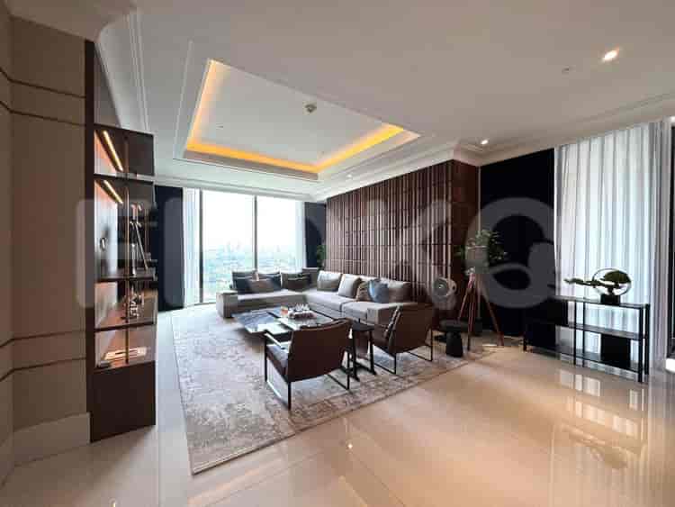 3 Bedroom on Middle Floor for Rent in The St. Regis Residences - fse608 1