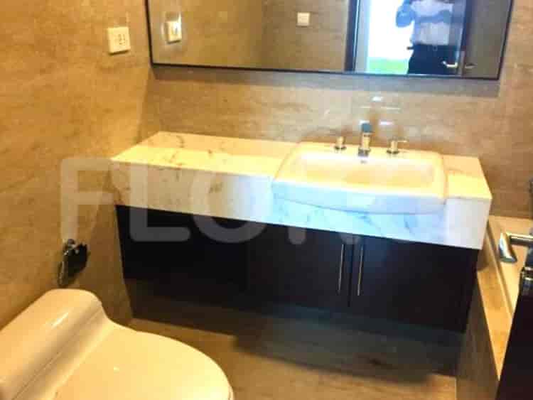 Tipe 2 Kamar Tidur di Lantai Menengah untuk disewakan di Essence Darmawangsa Apartemen - fci821 5