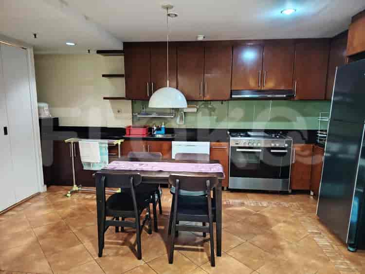 Tipe 3 Kamar Tidur di Lantai Rendah untuk disewakan di Taman Rasuna Apartemen - fkued8 3