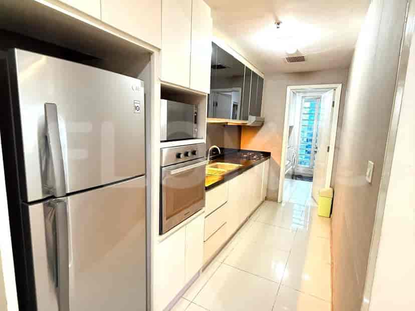 A kitchen with appliances.
