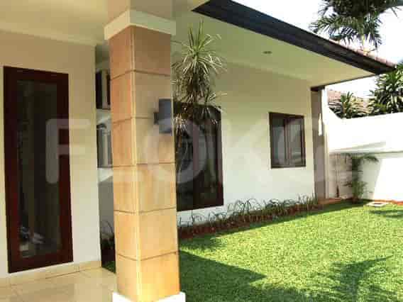 350 sqm, 4 BR house for rent in Jl Kemang Timur, Kemang - RHA0b8 2