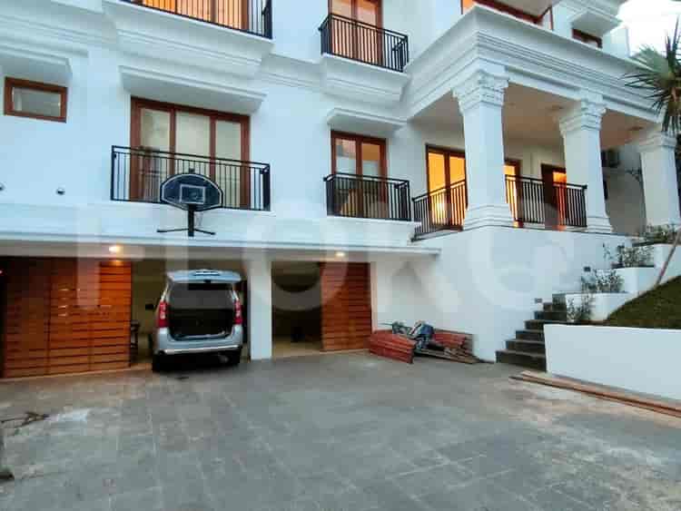 1000 sqm, 5 BR house for rent in Kemang, Kemang - RHAc45 2