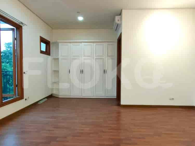 1000 sqm, 5 BR house for rent in Kemang, Kemang - RHAc45 6