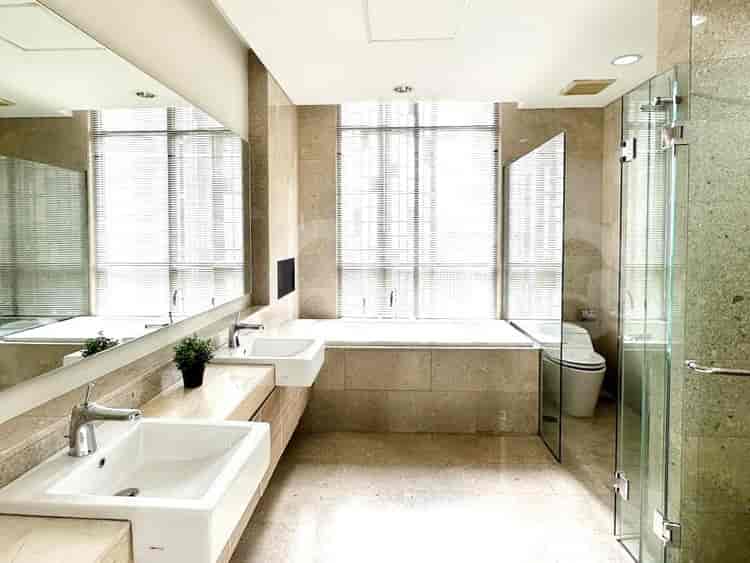Tipe 2 Kamar Tidur di Lantai Menengah untuk disewakan di Senopati Suites - fse5d4 4