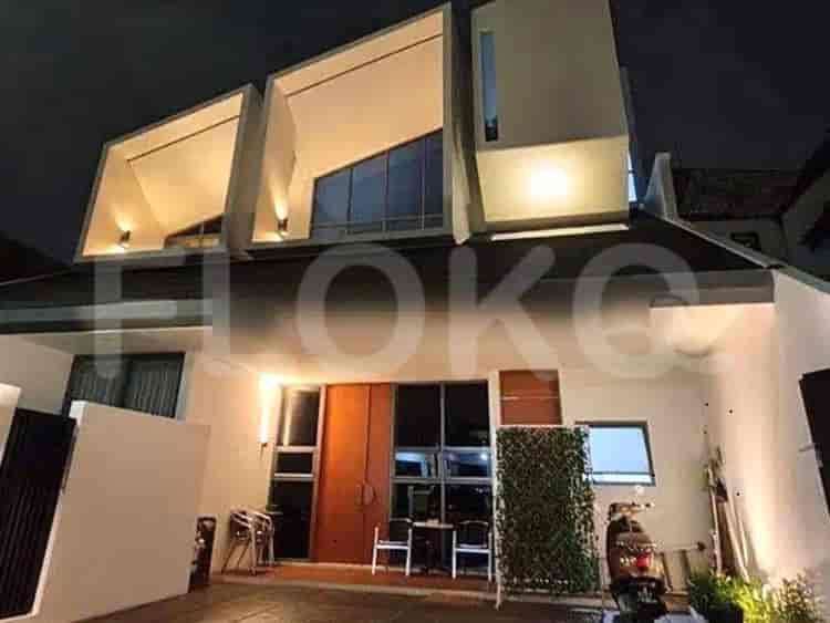 Dijual Rumah 4 BR, Luas 332 m2 di Lebak Bulus, Lebak Bulus - RHAS262 1