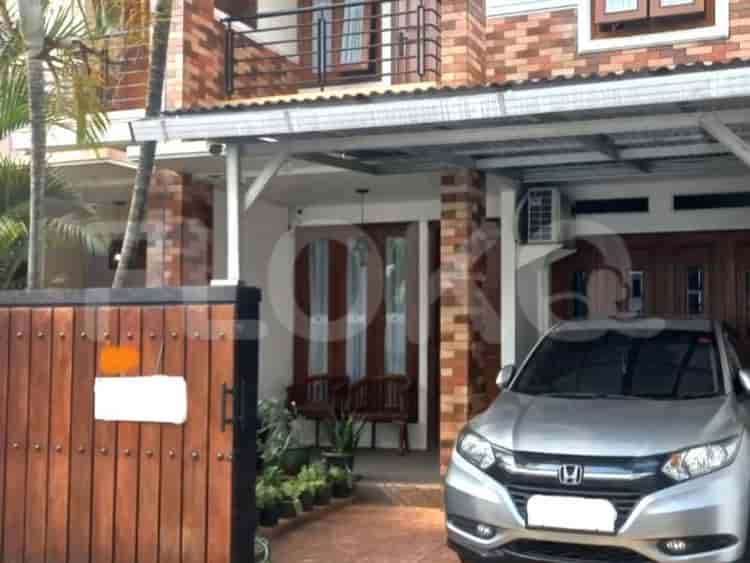 222 sqm, 5 BR house for rent in Simprug Indah, Simprug - RHAa23 1