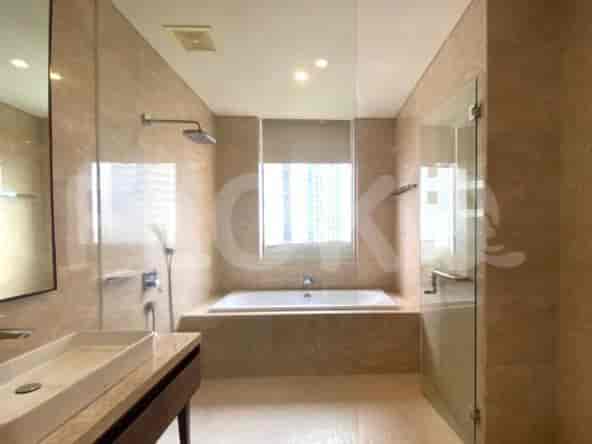 2 Bedroom on Middle Floor for Rent in Pakubuwono Spring Apartment - fgafb2 4