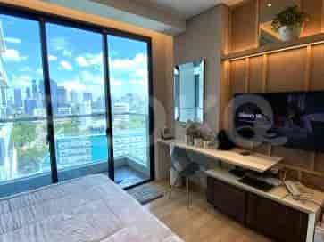 1 Bedroom on High Floor for Rent in Capitol Suites Apartment - fme520 2