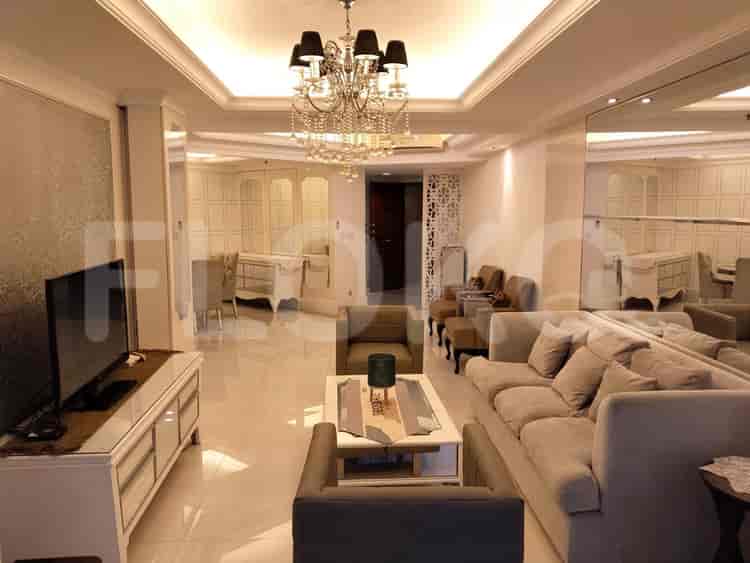 Tipe 3 Kamar Tidur di Lantai Menengah untuk disewakan di Taman Anggrek Residence - fta9e1 1