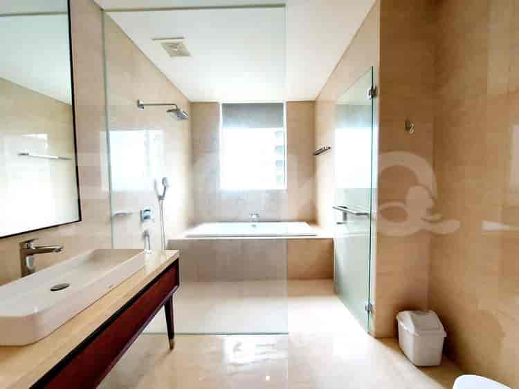 2 Bedroom on Middle Floor for Rent in Pakubuwono Spring Apartment - fga1d2 4
