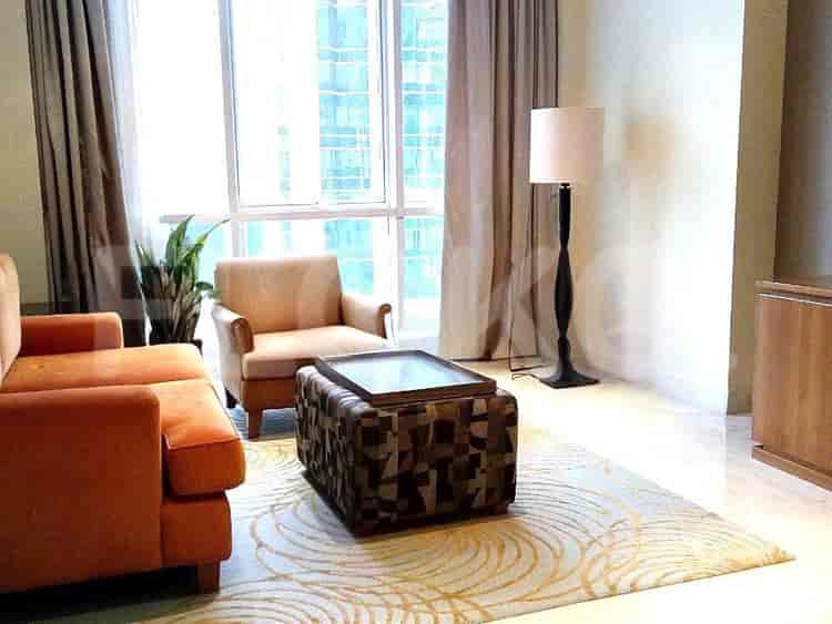 Tipe 1 Kamar Tidur di Lantai Menengah untuk disewakan di Oakwood Premier Cozmo Apartemen - fku959 1
