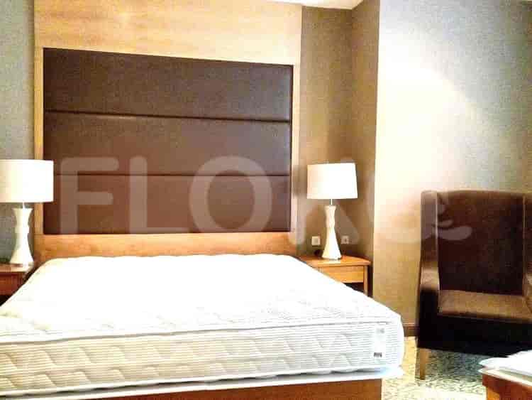 Tipe 1 Kamar Tidur di Lantai Menengah untuk disewakan di Oakwood Premier Cozmo Apartemen - fku959 2