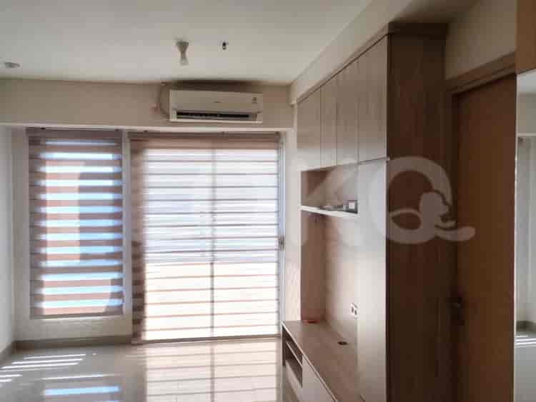 2 Bedroom on Middle Floor for Rent in Paradise Mansion Apartment - fce25d 3