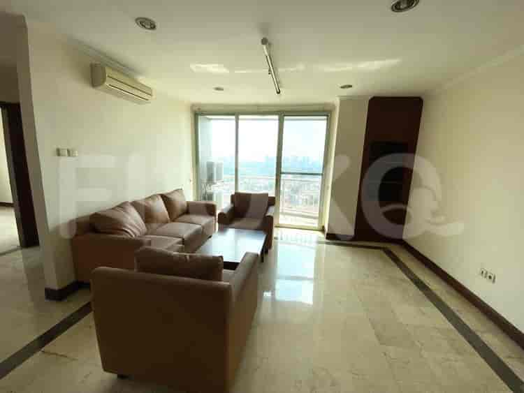 3 Bedroom on High Floor for Rent in Bumi Mas Apartment - ffac52 1