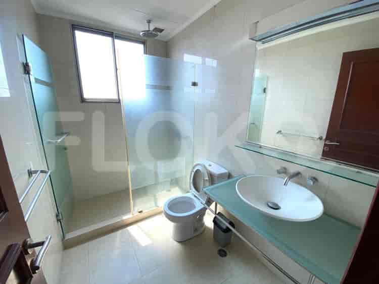 3 Bedroom on High Floor for Rent in Bumi Mas Apartment - ffac52 5