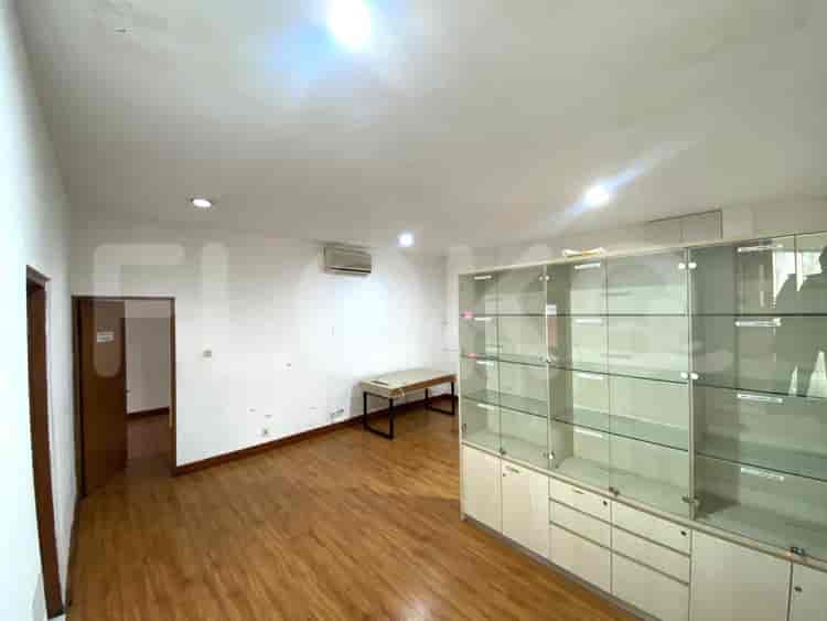 Disewakan Rumah 10 BR, Luas 900 m2 di Kebayoran Baru, Blok M - RHA971 3