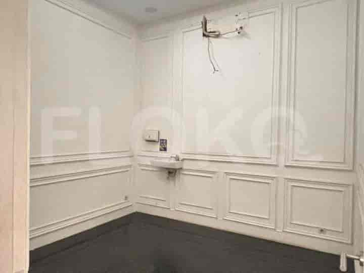 Disewakan Rumah 6 BR, Luas 908 m2 di Gunawarman , SCBD - RHAa50 4