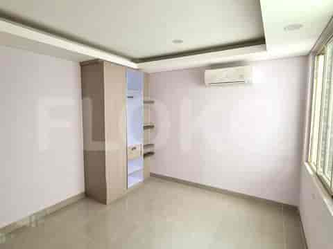 242 sqm, 3 BR house for rent in Jl Deperdag 3, Blok M - RHA9b7 4