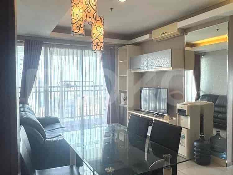 Tipe 2 Kamar Tidur di Lantai Menengah untuk disewakan di Thamrin Executive Residence - fth1a1 1