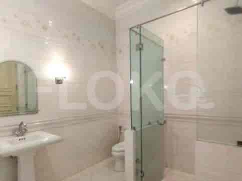 1000 sqm, 4 BR house for rent in Senopati, Senopati - RHA70b 4