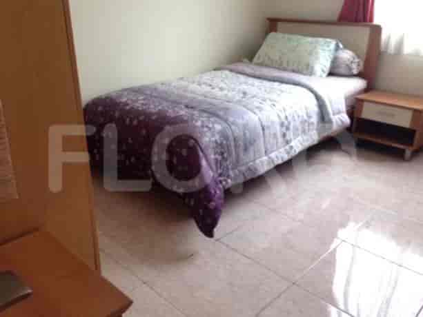 Bedroom with a single bed.