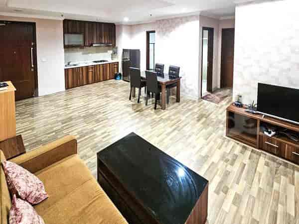 Tipe 2 Kamar Tidur di Lantai Rendah untuk disewakan di Kuningan City (Denpasar Residence) - fku45a 1