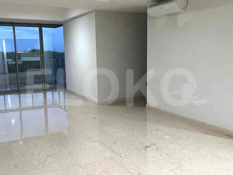 3 Bedroom on Middle Floor for Rent in Gold Coast Apartment - fka3f5 1