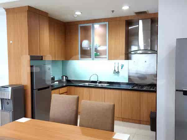 Tipe 3 Kamar Tidur di Lantai Menengah untuk disewakan di Kuningan City (Denpasar Residence) - fku30f 3