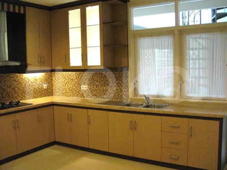 350 sqm, 4 BR house for rent in Ampera Cilandak, Cilandak - RHAc35 2