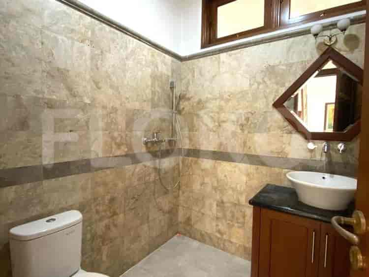 300 sqm, 4 BR house for rent in Cilandak, Cilandak - RHAf03 6