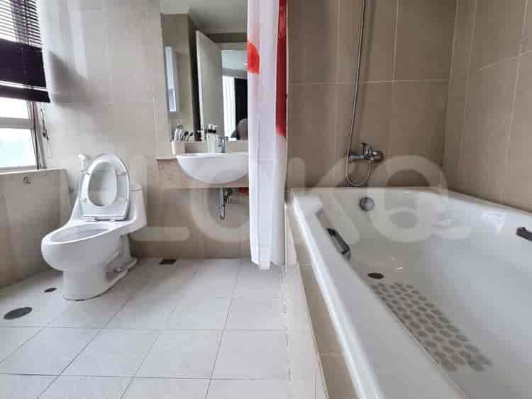 Tipe 3 Kamar Tidur di Lantai Menengah untuk disewakan di Kuningan City (Denpasar Residence) - fku074 4